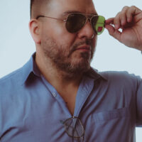 Línea hombre  gafas de sol  10