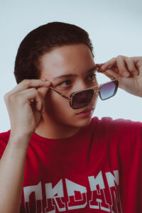 Línea hombre  gafas de sol  4