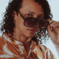 Línea hombre  gafas de sol  3