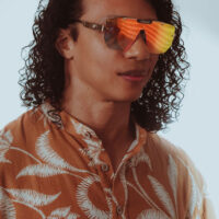 Línea hombre  gafas de sol  2